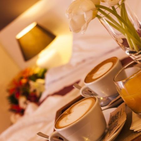 Hotel Locanda Rosy Cattolica Ngoại thất bức ảnh