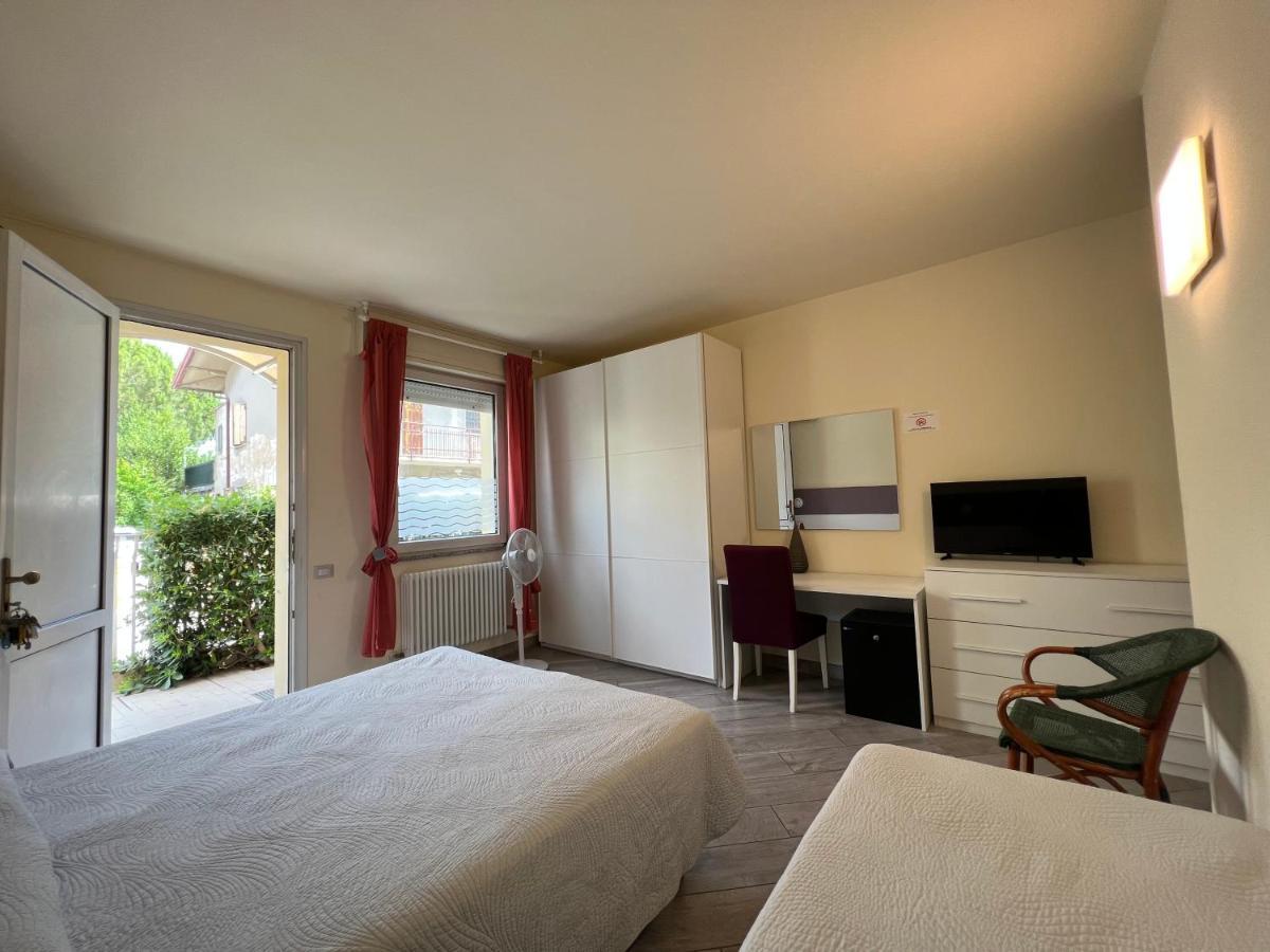 Hotel Locanda Rosy Cattolica Ngoại thất bức ảnh
