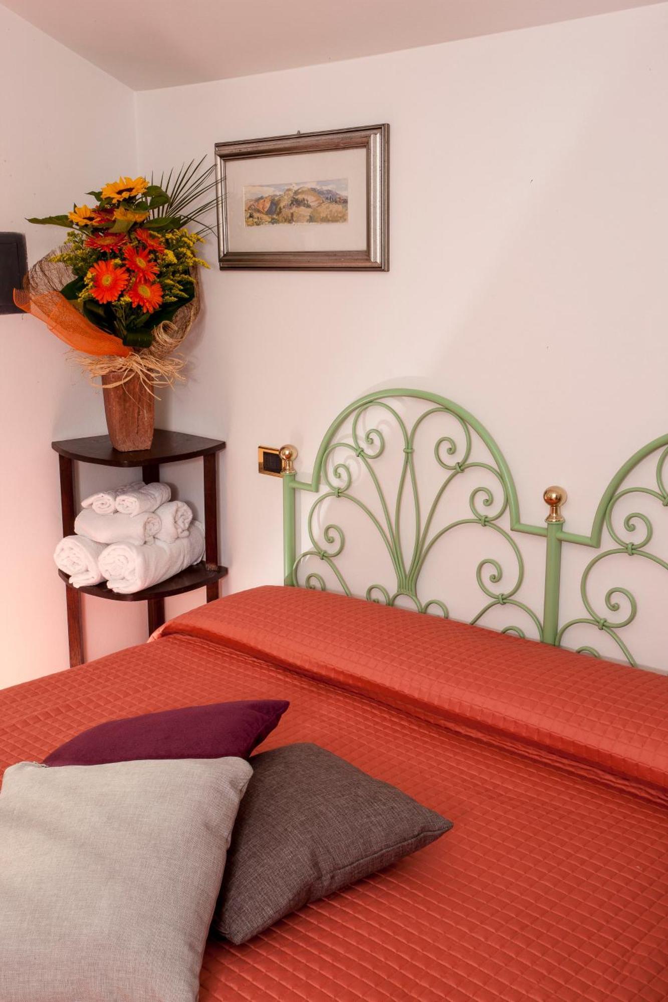 Hotel Locanda Rosy Cattolica Phòng bức ảnh