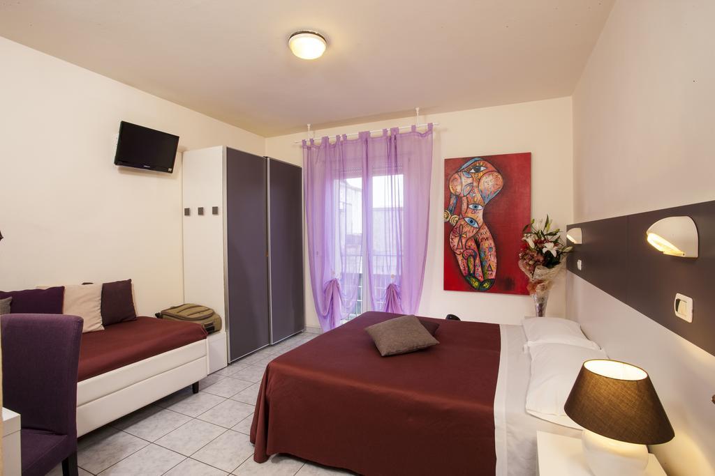 Hotel Locanda Rosy Cattolica Ngoại thất bức ảnh