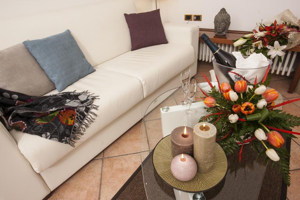 Hotel Locanda Rosy Cattolica Ngoại thất bức ảnh