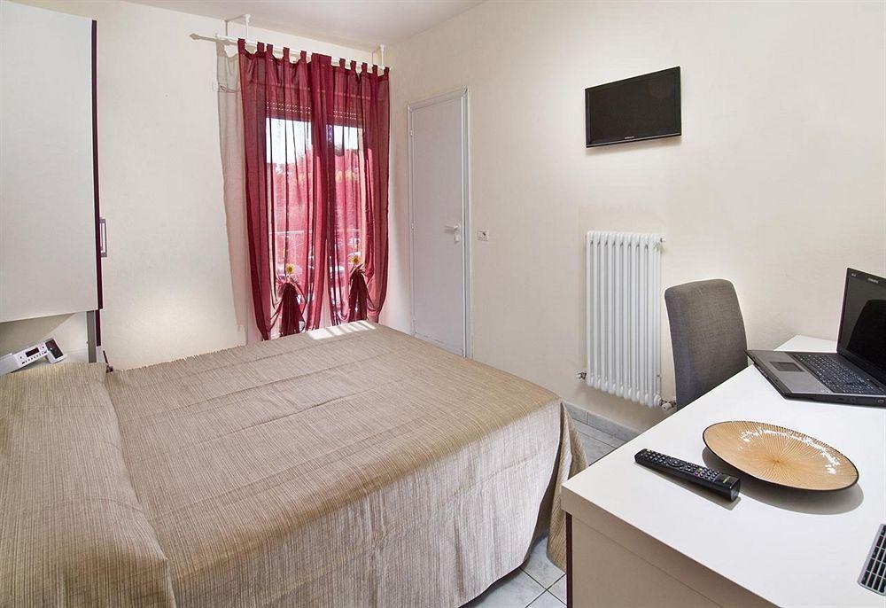 Hotel Locanda Rosy Cattolica Ngoại thất bức ảnh